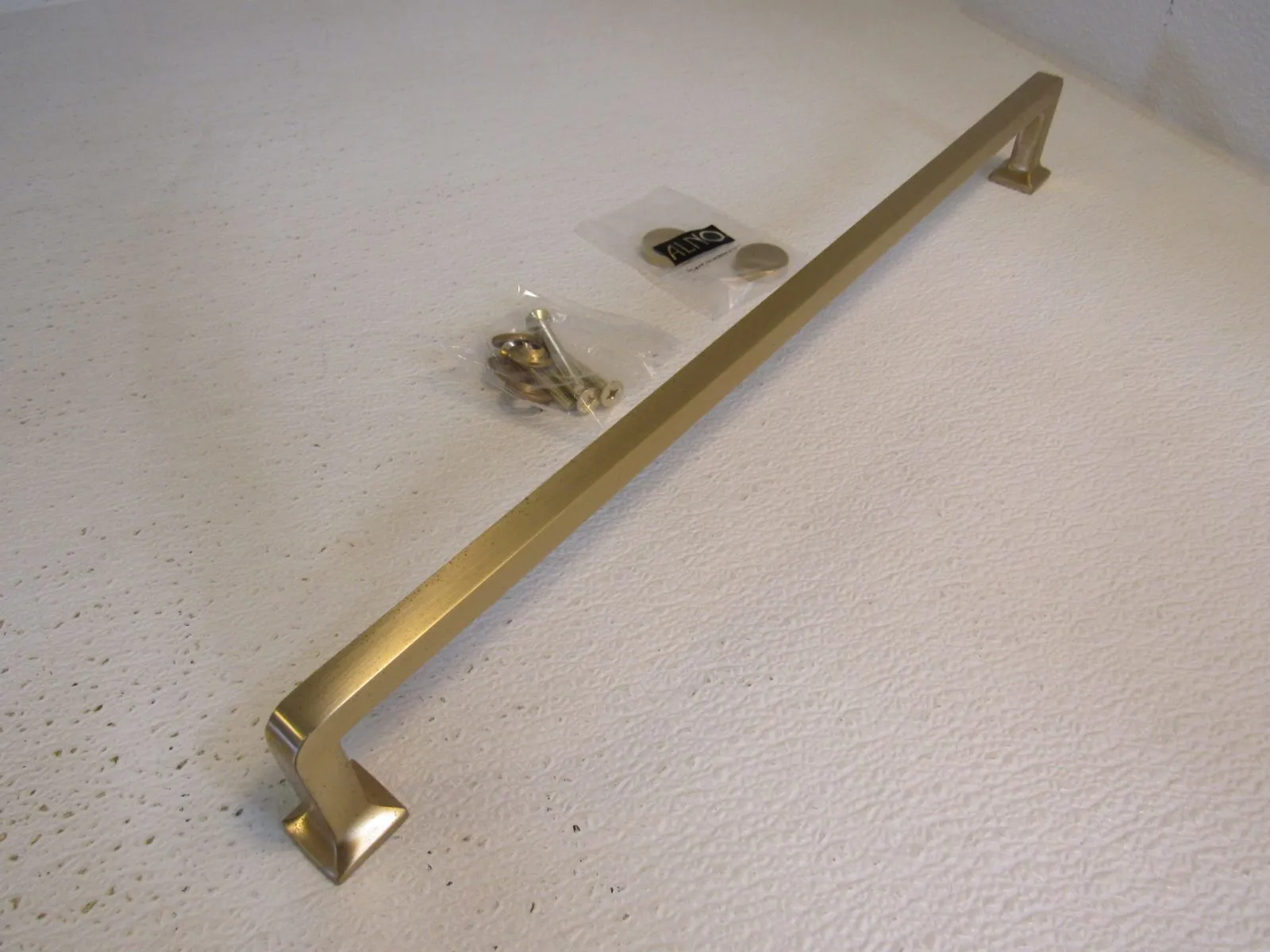 Alno Inc Appliance Cabinet Pull Millennium Satin Brass 18-in D950-18-SB Metal -- New