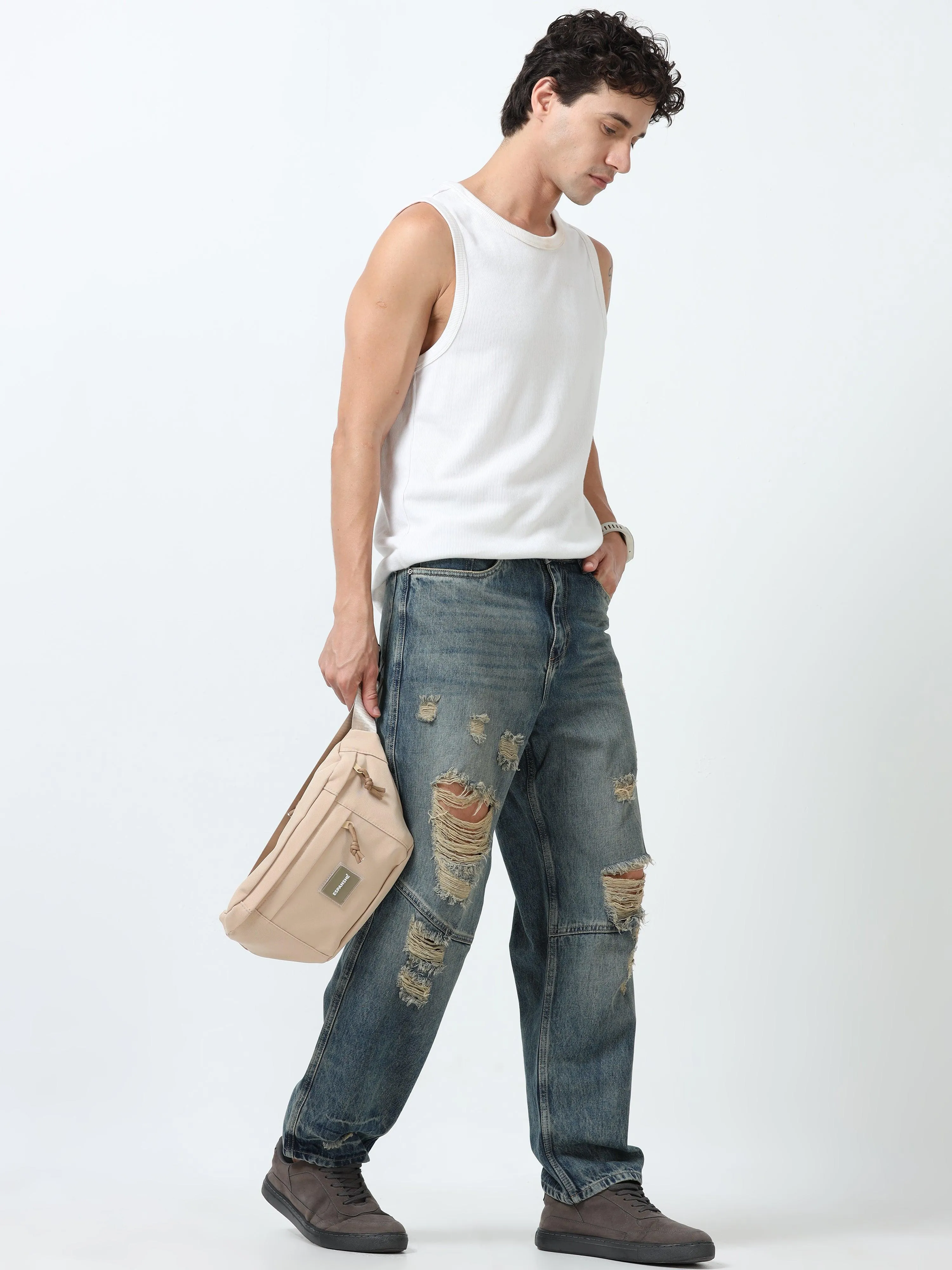 Caelum - Distressed Relaxed Jean - Blue